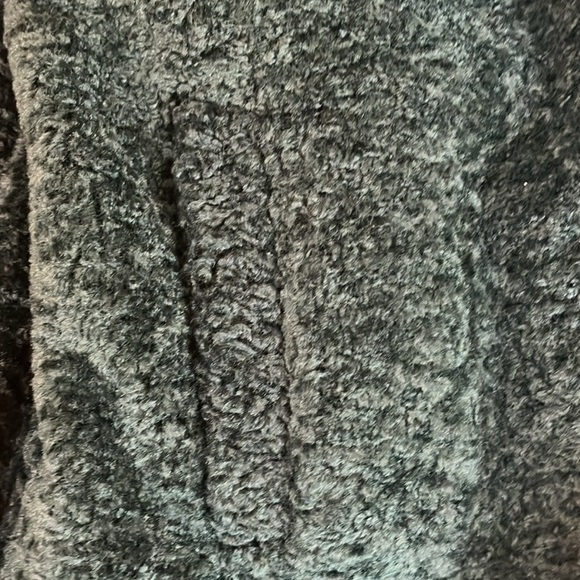 Tahari Dark Green Faux Fur Shearling Teddy Coat - Picture 11 of 13